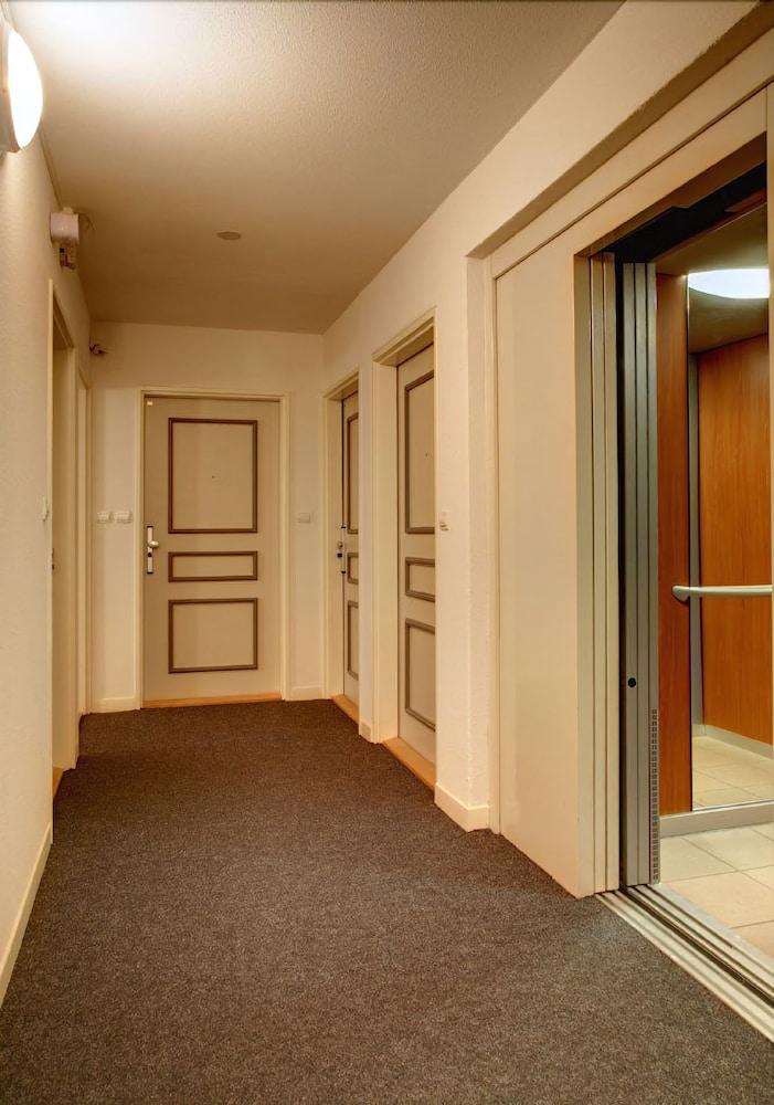 Kosy Appart'Hotels - La Maison Des Chercheurs Vandoeuvre-les-Nancy Luaran gambar