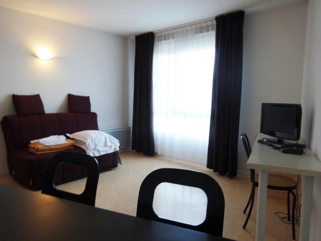 Kosy Appart'Hotels - La Maison Des Chercheurs Vandoeuvre-les-Nancy Luaran gambar
