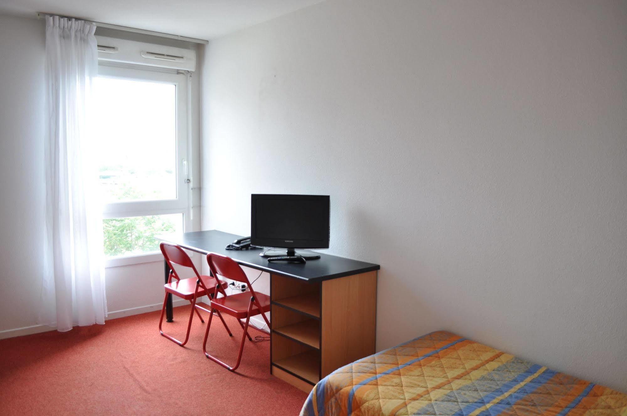 Kosy Appart'Hotels - La Maison Des Chercheurs Vandoeuvre-les-Nancy Luaran gambar